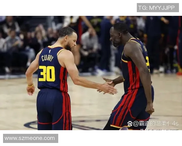 湖人火箭季后赛第三场激战回顾与精彩瞬间分析