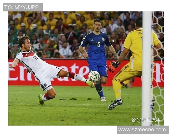 十年间西班牙与意大利足球的较量与辉煌历程回顾 十年间西班牙与意大利足球的较量与辉煌历程回顾