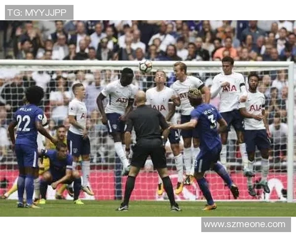 巴厘联与斯乐门的激烈对决揭示足球战术与团队协作的重要性