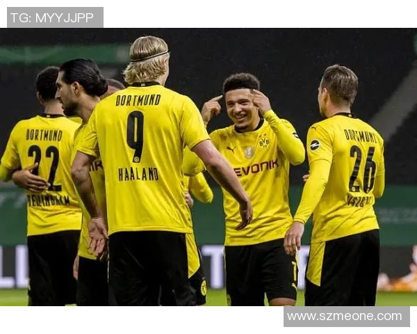 马尔基尼奥斯：从年轻天才到世界级后卫的辉煌历程与成就解析