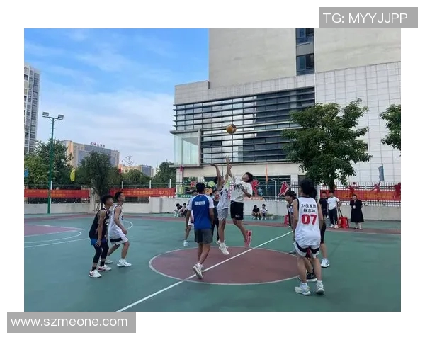 对话杨强：回顾篮球生涯的辉煌与挑战，展望未来的无限可能